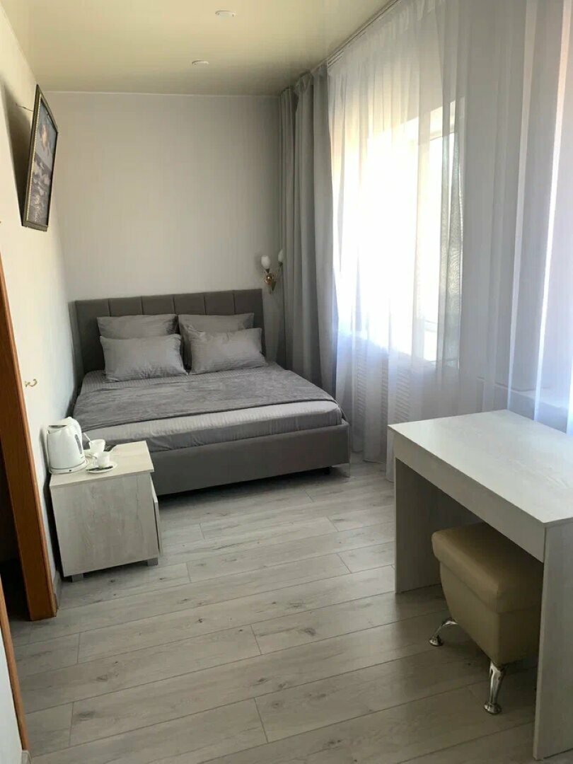 Гостиница У двух львов Киров-137