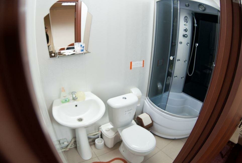 Гостиница У двух львов Киров-101