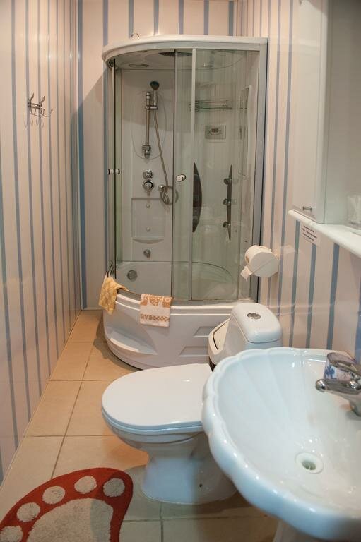 Гостиница У двух львов Киров-144