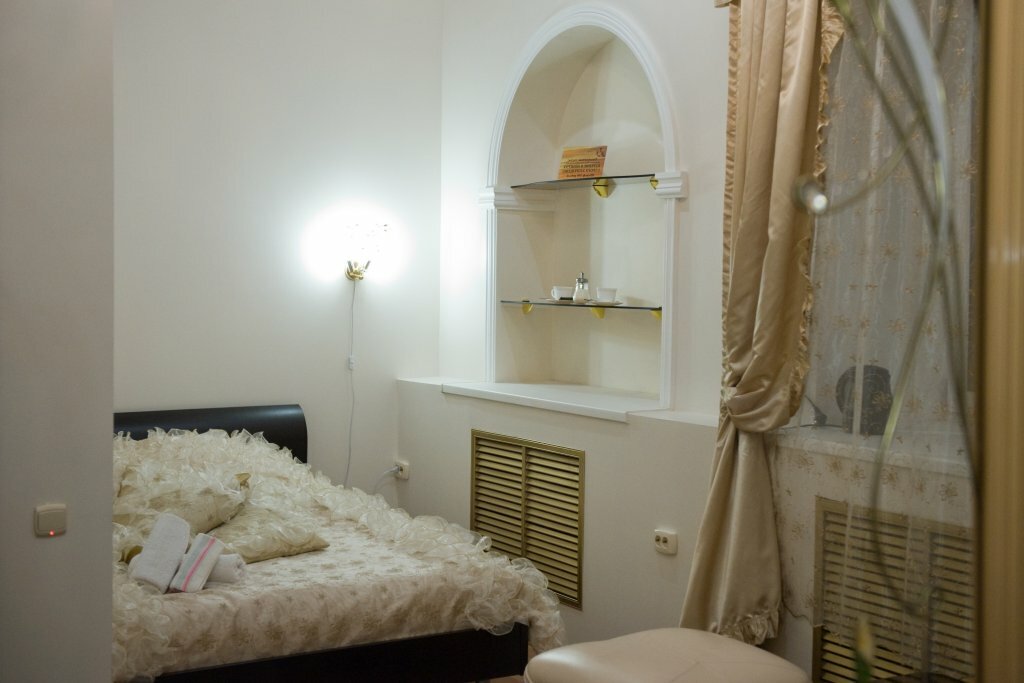 Гостиница У двух львов Киров-121