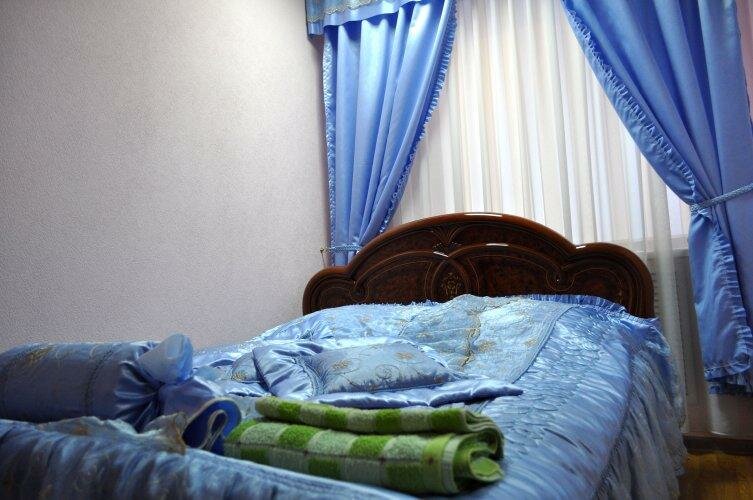 Гостиница У двух львов Киров-112