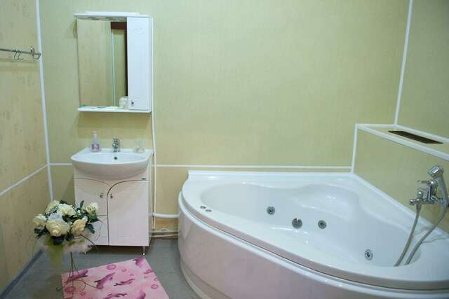 Гостиница У двух львов Киров-123