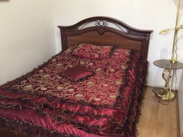 Гостиница У двух львов Киров-86