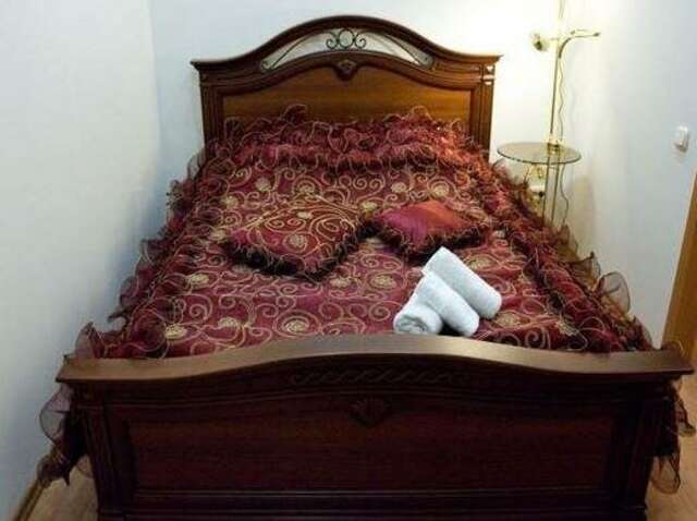 Гостиница У двух львов Киров-104