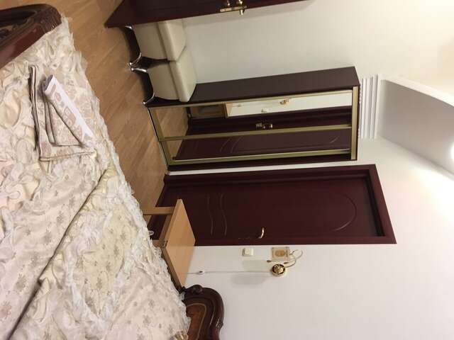 Гостиница У двух львов Киров-34