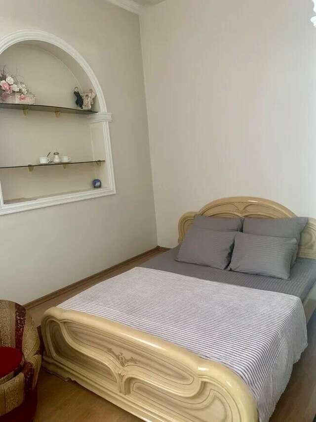 Гостиница У двух львов Киров-28