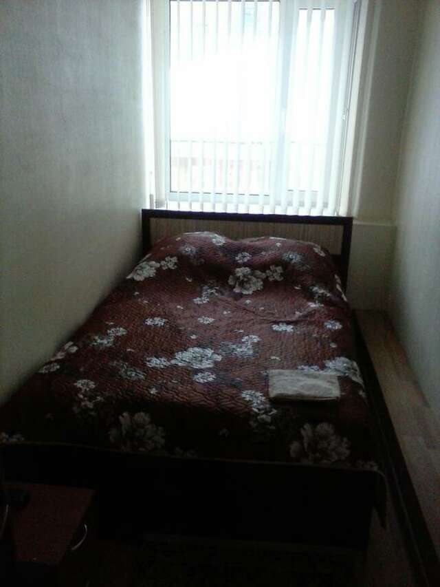 Гостиница У двух львов Киров-90