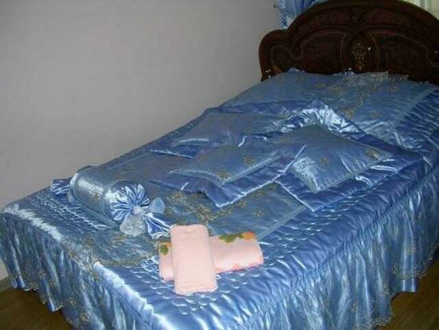 Гостиница У двух львов Киров-133